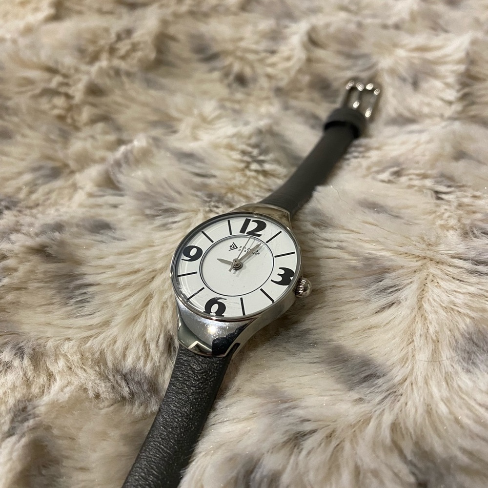 Silpada genuine leather watch